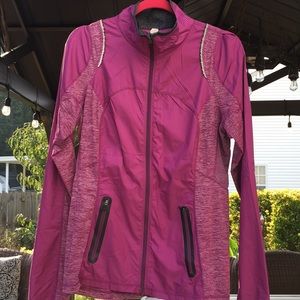 Lululemon windbreaker